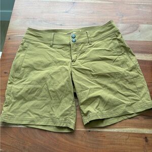 Prana shorts. NWOT. Size 6.
